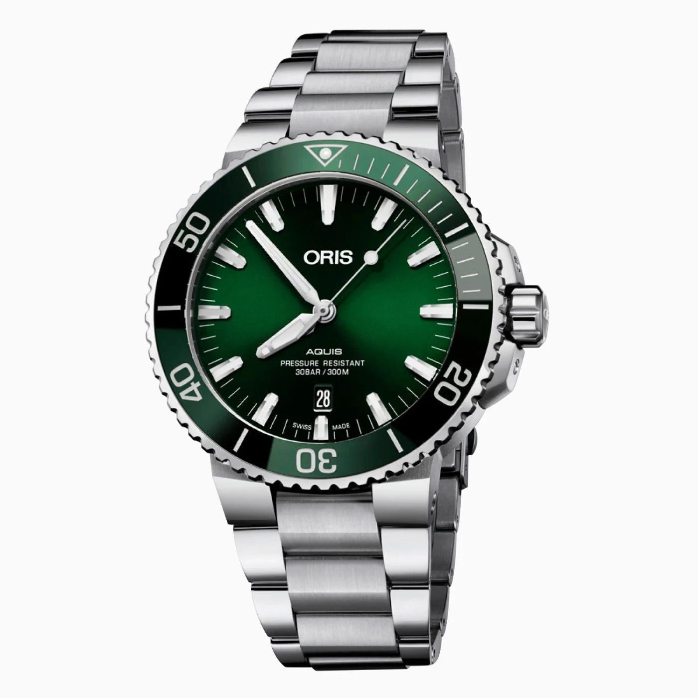 Oris 4157-07-8-24-05PEB watch for man with a green dial and stainless steel strap.